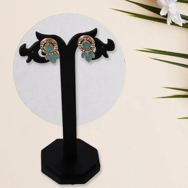 Diamond_Necklace_Set_–_Stunning_Jewelry_For_Women
