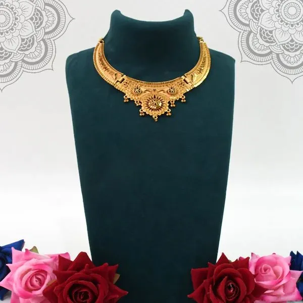 Elegant_Gold-Plated_Necklace_Set_For_Women_–_Traditional_Jewelry_With_Matching_Earrings_|_Perfect_For_Weddings_Festivals