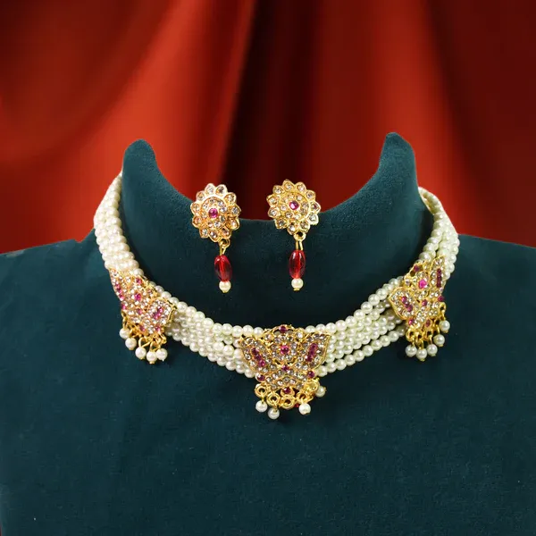Chik_Moti_Necklace_Set_–_Sophisticated_Pearl_Jewelry_With_Everlasting_Beauty