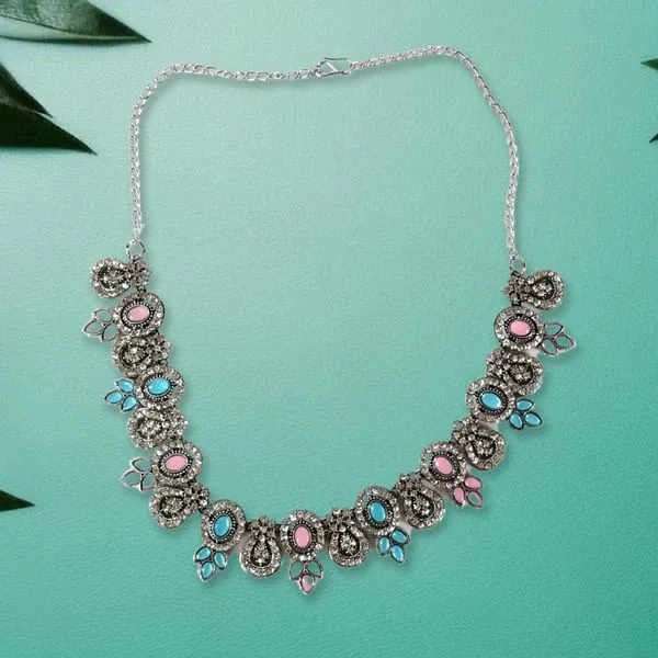 Necklace_Set_–_Stylish_Feminine_Jewelry_For_Women