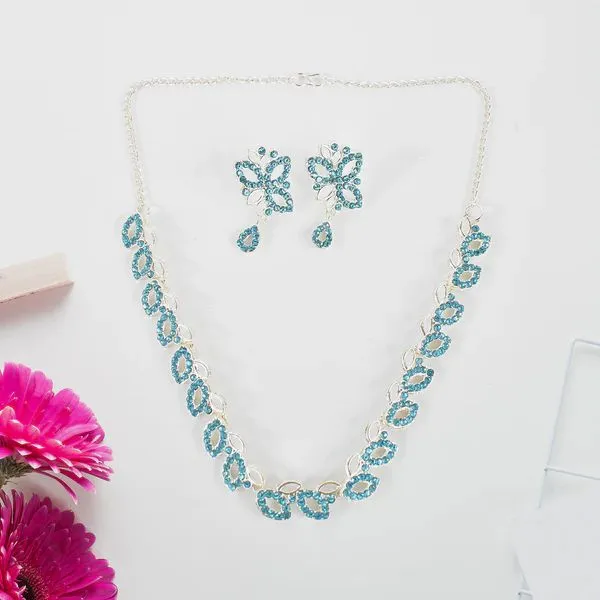 American_Diamond_Studded_Floral_Shaped_Necklace_With_Earrings_–_Sparkling_Jewelry_Set_For_Women