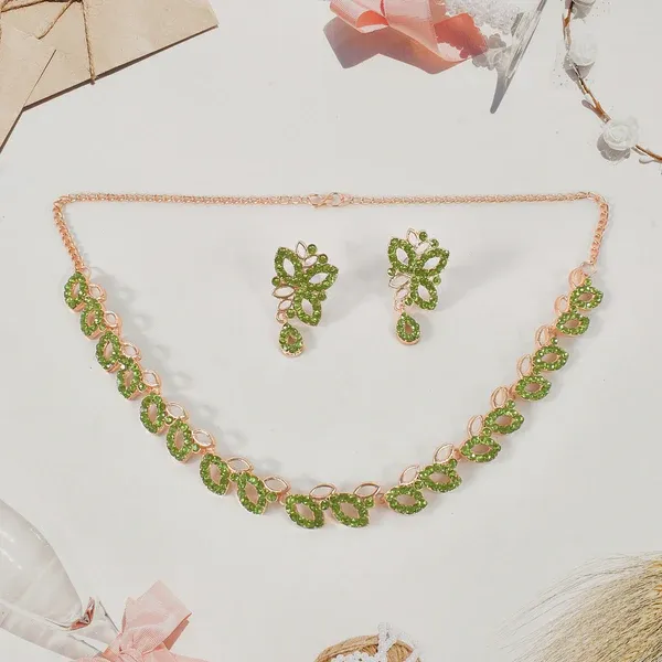 American_Diamond_Studded_Floral_Shaped_Necklace_With_Earrings_–_Sparkling_Jewelry_Set_For_Women