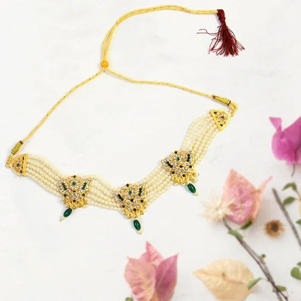 Moti_Rani_Har_–_A_Classic_Symbol_Of_Grace,_Elegant_Pearl_Necklace