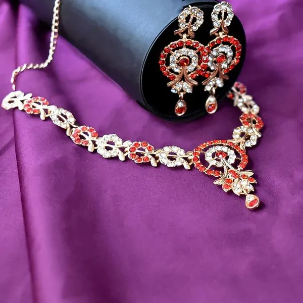 Diamond_Necklace_With_Earring_Set_–_Stunning_Jewelry_For_Women,_Perfect_For_Weddings_Parties