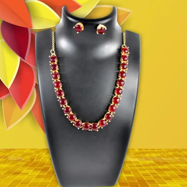 Kollam_Supreme_Gold-Plated_Brass_American_Diamond_Stone_Necklace_Set_–_Luxurious_Jewelry_For_Women