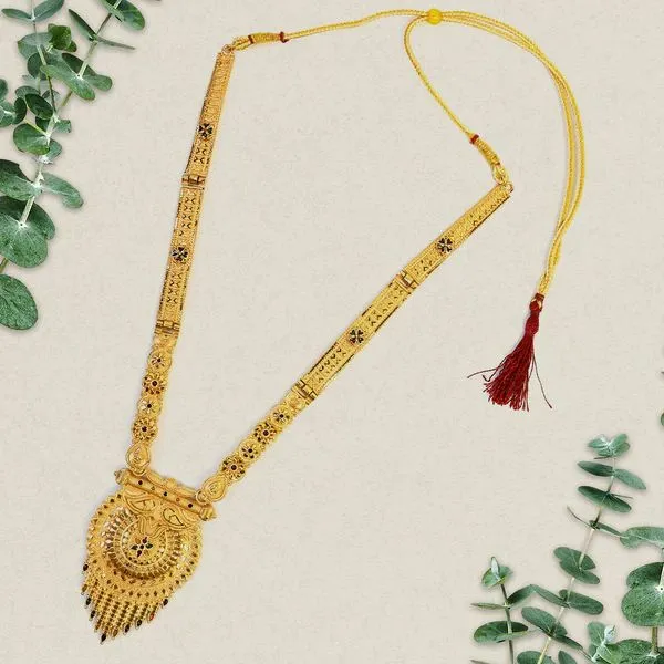 Charming_Necklace_For_Women_–_Delicate_Jewelry_With_A_Radiance_Of_Grace_|_Ideal_Gift_For_Special_Occasions