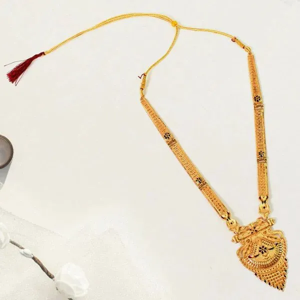Timeless_Pearl_Elegance_–_The_Perfect_Necklace_For_Every_Occasion,_Classic_Jewelry_For_Women