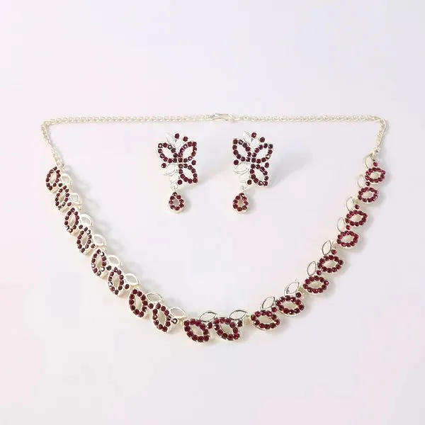American_Diamond_Studded_Floral_Shaped_Necklace_With_Earrings_–_Sparkling_Jewelry_Set_For_Women