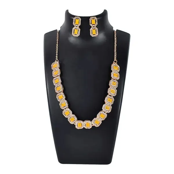 Celestial_Elegance_Diamond_Necklace_–_Stunning_Jewelry_For_Women