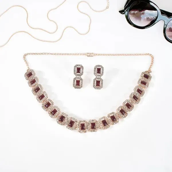 Silver_Polished_American_Diamond_Studded_Necklace_Jewellery_Set_–_Elegant_Women’S_Jewelry