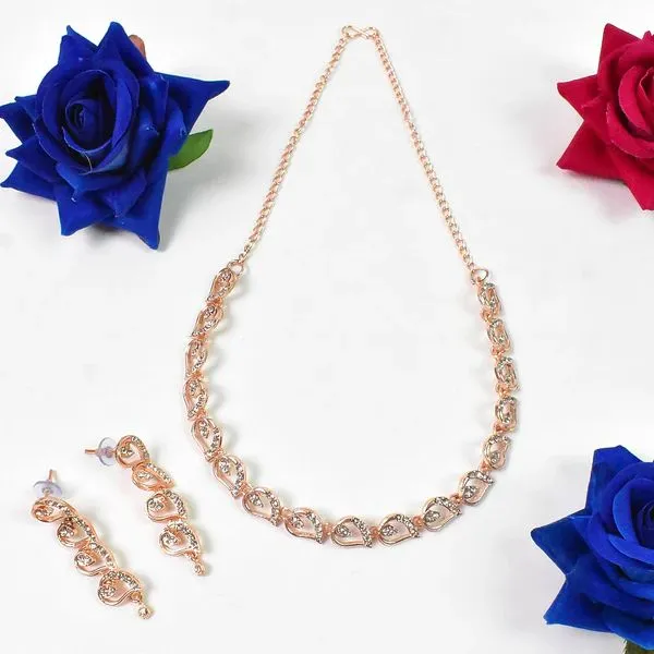 Sparkling_Crystal_Necklace_Set_–_Dazzling_Jewelry_For_Special_Occasions