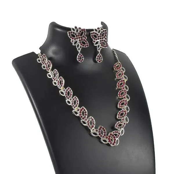 American_Diamond_Studded_Floral_Shaped_Necklace_With_Earrings_–_Sparkling_Jewelry_Set_For_Women