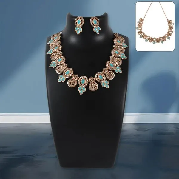 Diamond_Necklace_Set_–_Stunning_Jewelry_For_Women