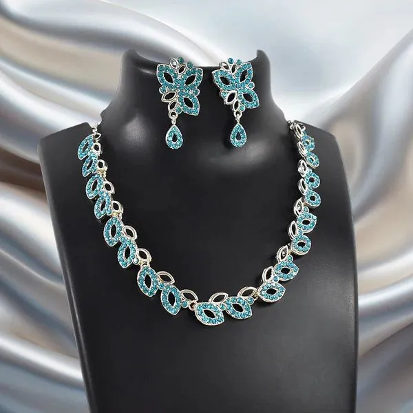 American_Diamond_Studded_Floral_Shaped_Necklace_With_Earrings_–_Sparkling_Jewelry_Set_For_Women