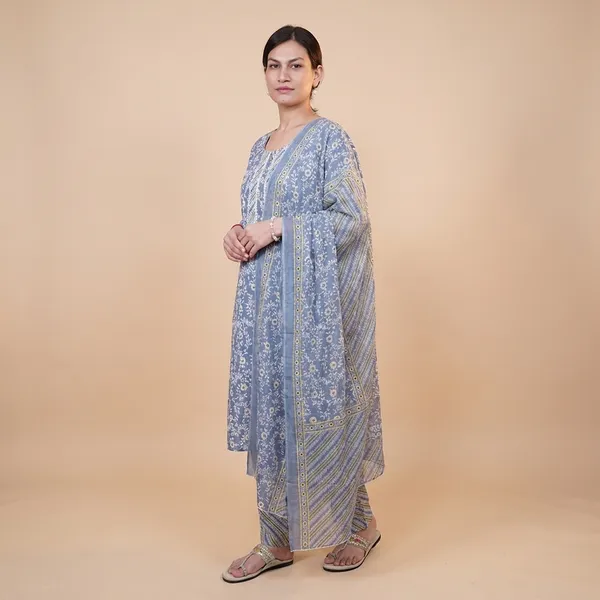 Sky_Premium_Cotton_Floral_Printed_Suit_Set_For_Women