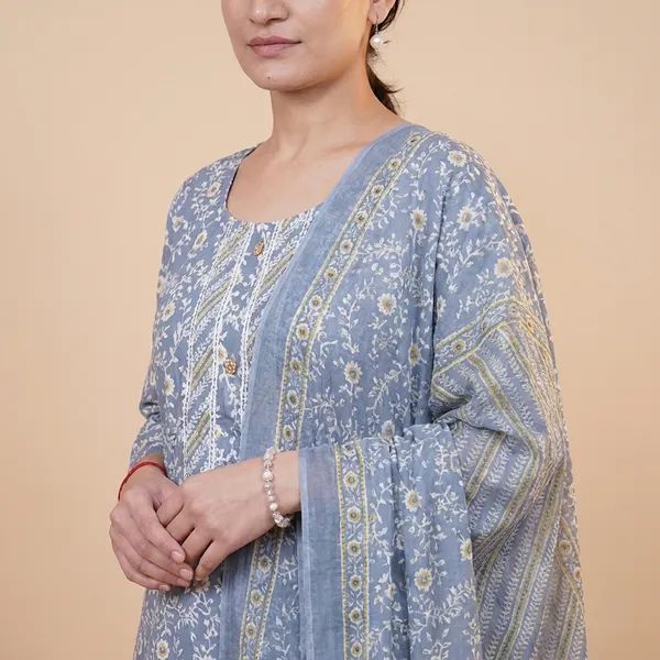 Sky_Premium_Cotton_Floral_Printed_Suit_Set_For_Women