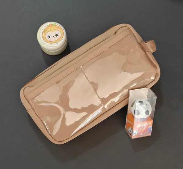 Brown_Transparent_Plastic_Detachable_Compartment_Pencil_Case_For_Kids