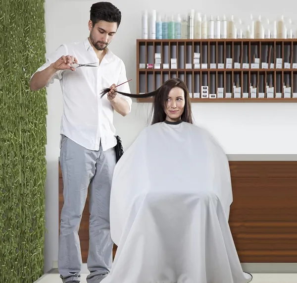 White_Non_Woven_Disposable_Hair_Cutting_Salon_Apron_(Pack_of_20_)