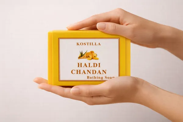 Haldi_Chandan_Bathing_Soap_100G_Turmeric_Sandalwood_For_Glowing_Skin_Gently_Cleanses_Nourishes_Suitable_For_All_Skin_Types