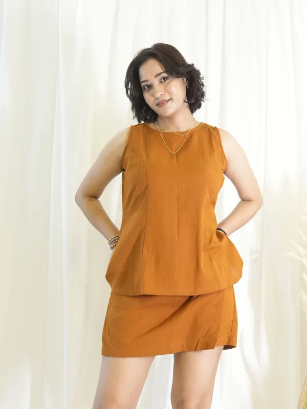 Brown_Back_Button_Top_For_Women