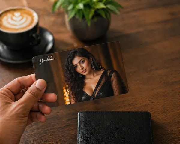 Personalized_Stainless_Steel_Photo_Wallet_Card