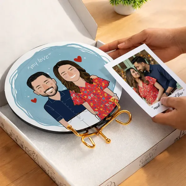 Artist-Commissioned_Couple_portrait_with_Golden_Stand