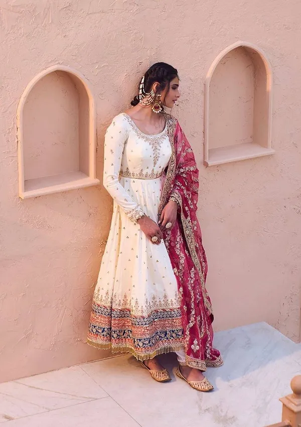 White_Cotton_Anarkali_Lehenga_Set_For_Women