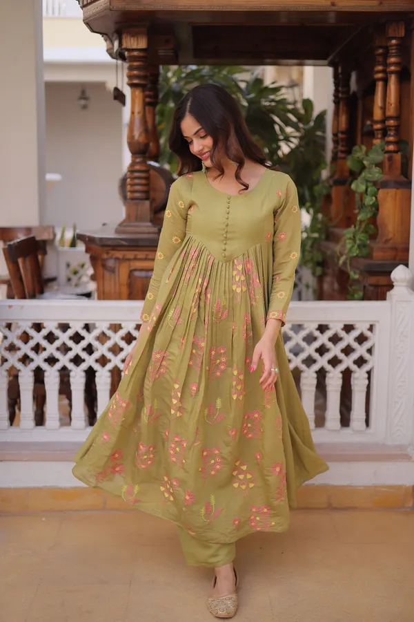 Women's_Designer_Mal_Chanderi_Kurti_Pant_Set_|_Elegant_Floral_Embroidered_Anarkali_Kurta_|_Roman_Silk_Pant_|_Comfortable_Ethnic_Wear_for_Festivals,_Functions,_Parties_&_Celebrations._(Pista_Green)