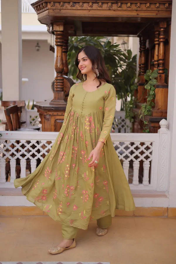 Women's_Designer_Mal_Chanderi_Kurti_Pant_Set_|_Elegant_Floral_Embroidered_Anarkali_Kurta_|_Roman_Silk_Pant_|_Comfortable_Ethnic_Wear_for_Festivals,_Functions,_Parties_&_Celebrations._(Pista_Green)
