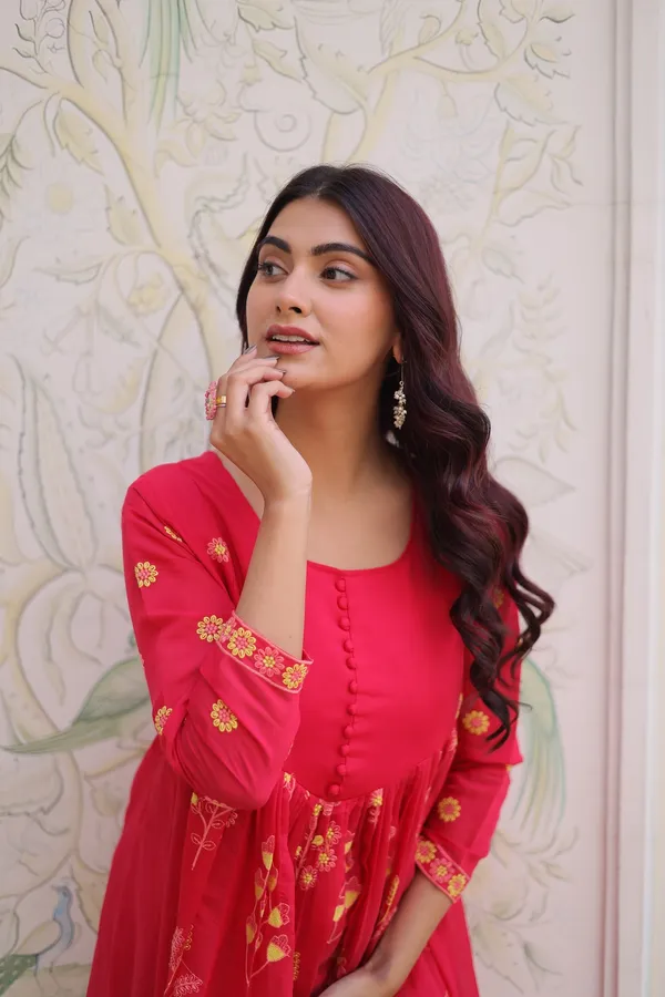 Women's_Mal_Chanderi_Embroidered_Kurti_Pant_Set_|_Premium_Readymade_Ethnic_Wear_|_Floral_Embroidery_Work_|_Anarkali_Style_Kurta_with_Pant_|_Festive,_Casual_&_Party_Wear.