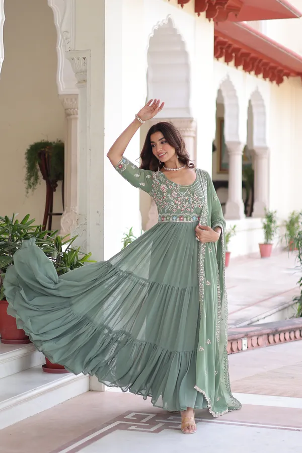 Pista_Cotton_Gown_For_Women