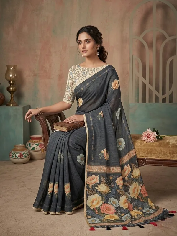 Grey_Pure_Linen_Premium_And_Elegant_Saree_For_Women