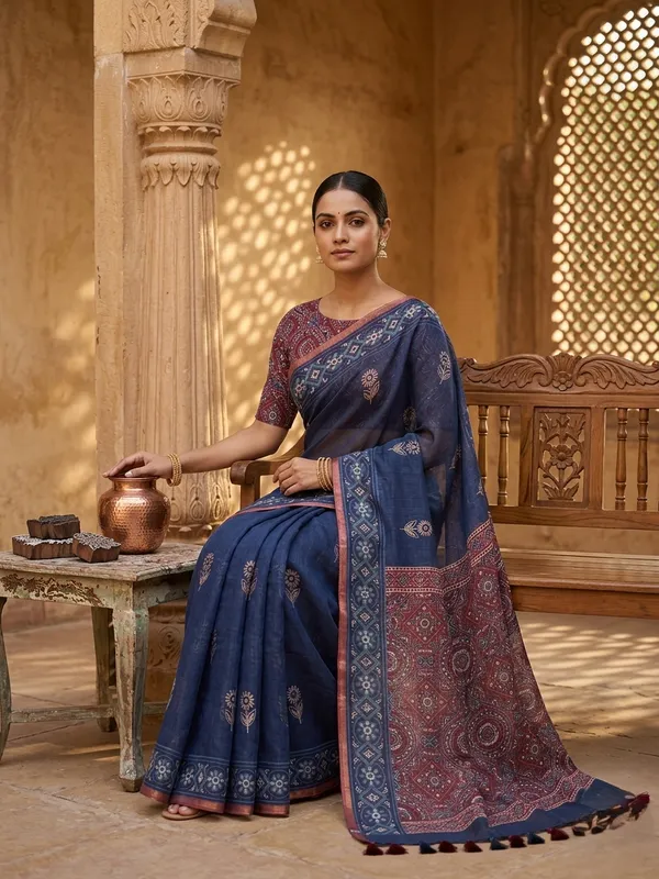 Blue_Pure_Linen_Premium_And_Elegant_Saree_For_Women