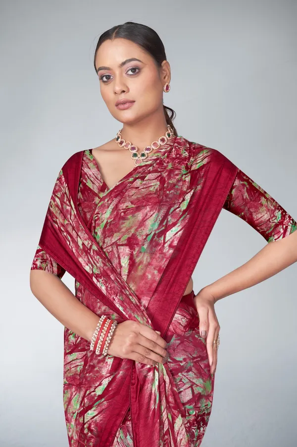 Red_Floral_Print_Saree_With_Blouse_Piece