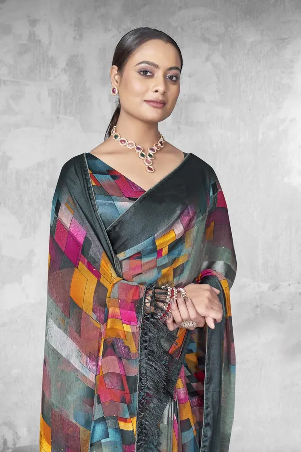 Multicolor_Geometric_Print_Saree_With_Teal_Border
