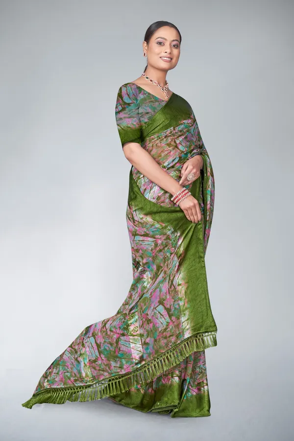 Green_Floral_Print_Saree_With_Fringe_Border