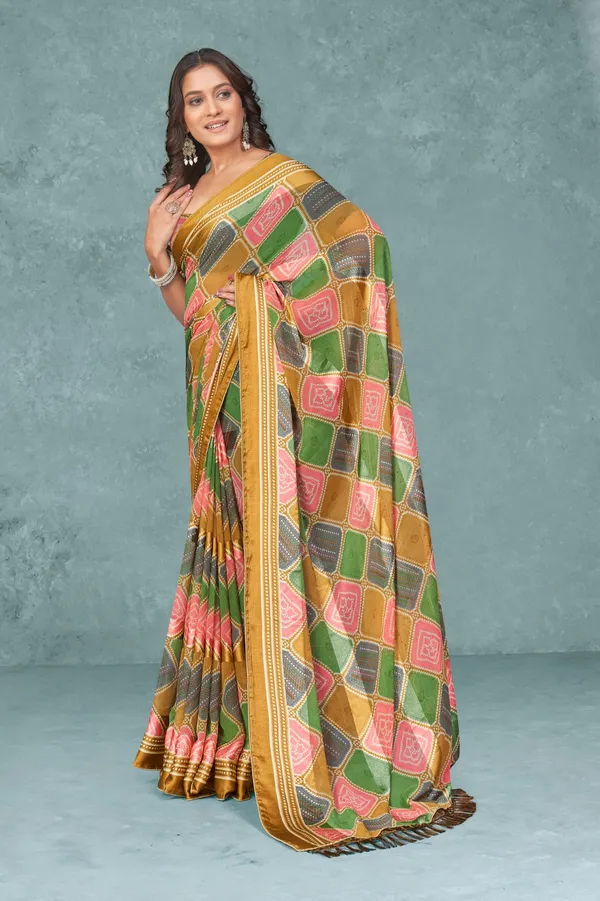 Multicolor_Checkered_Pattern_Silk_Saree_With_Golden_Border