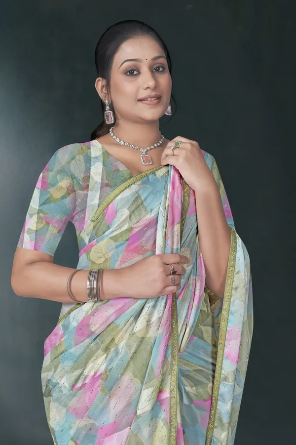Floral_Print_Chiffon_Saree_With_Golden_Border