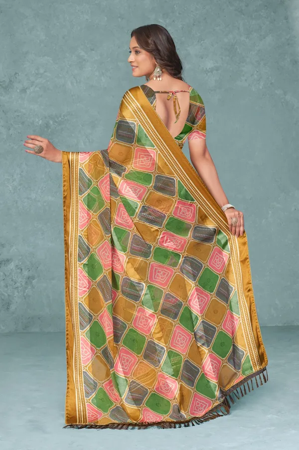 Multicolor_Checkered_Pattern_Silk_Saree_With_Golden_Border