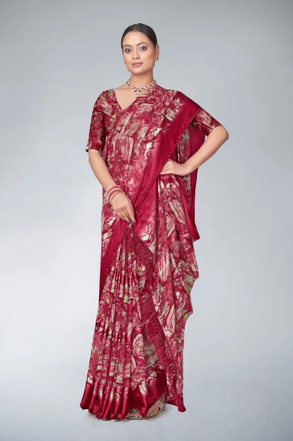 Red_Floral_Print_Saree_With_Blouse_Piece