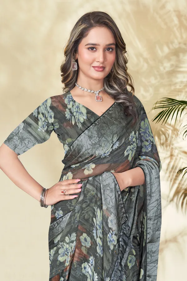 Grey_Floral_Print_Saree_With_Elegant_Drape