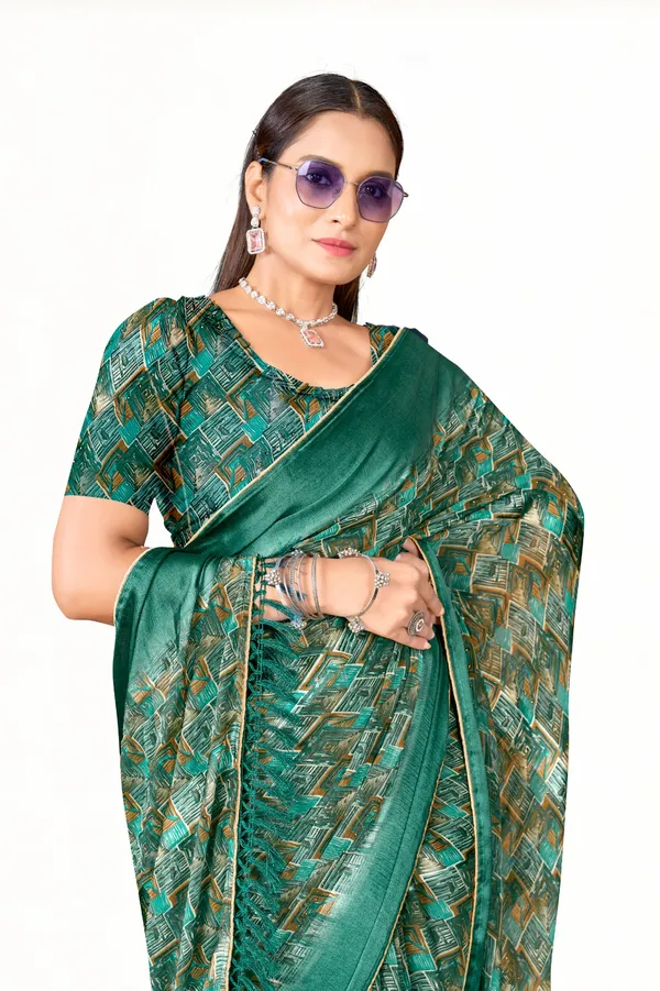 Green_Geometric_Print_Silk_Saree_With_Matching_Blouse