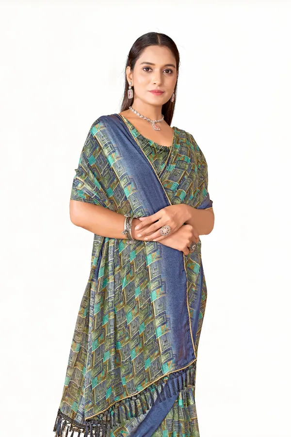 Printed_Saree_With_Blue_Border_And_Tassels
