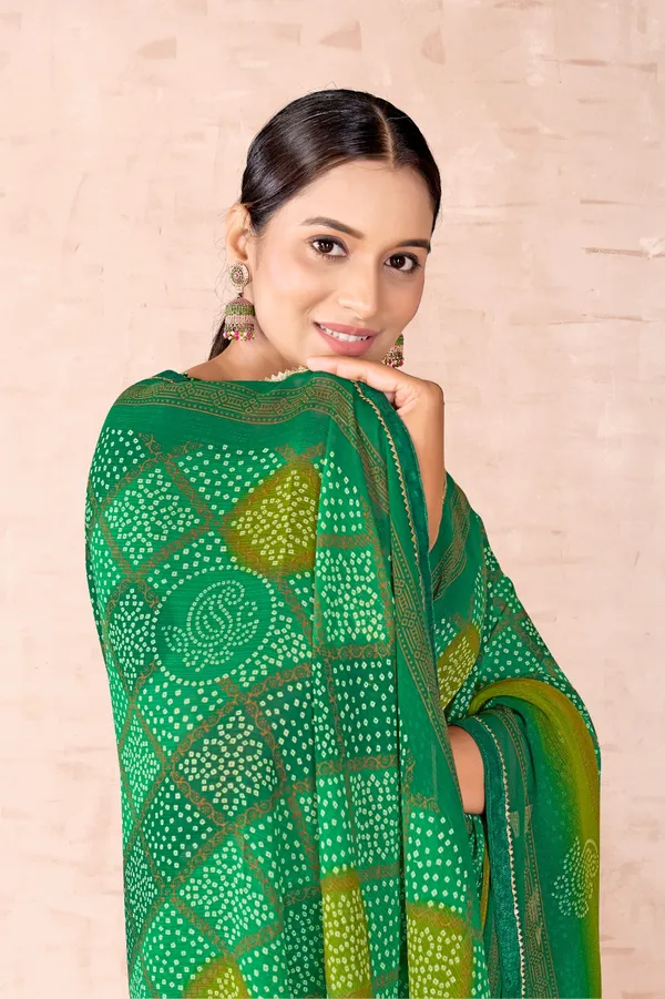 Green_Bandhani_Print_Saree_With_Golden_Accents