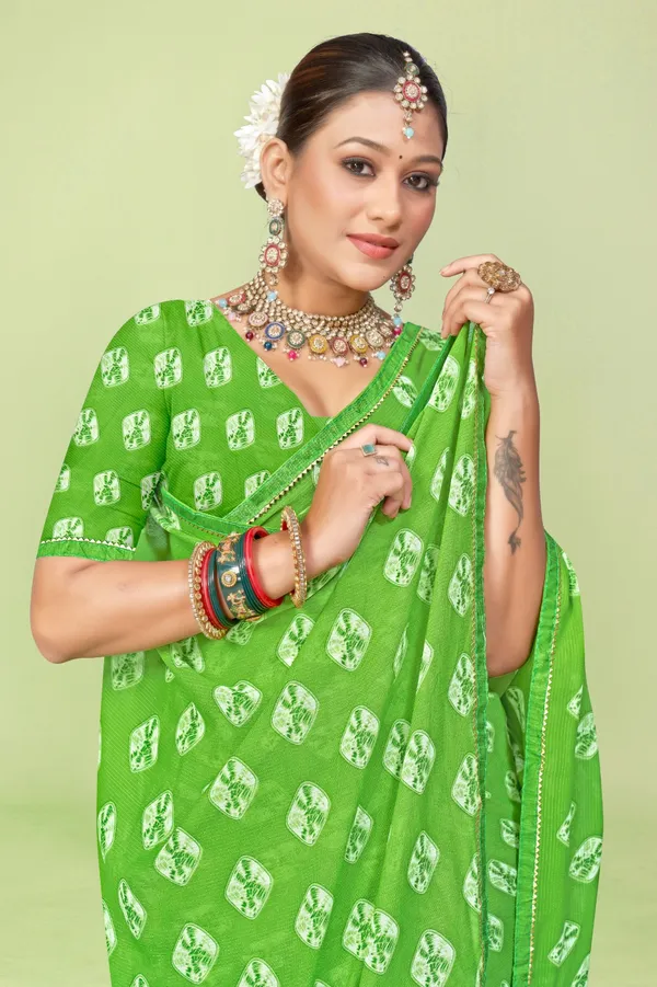 Parrot_Green_Bandhani_Saree_With_Silver_Zari_Booti