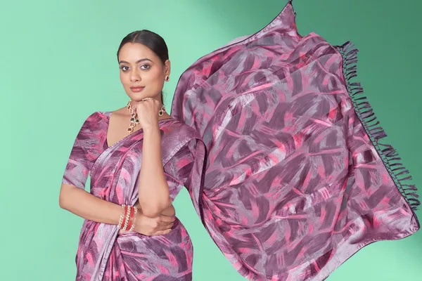Pink_Abstract_Print_Georgette_Saree_With_Tasseled_Border