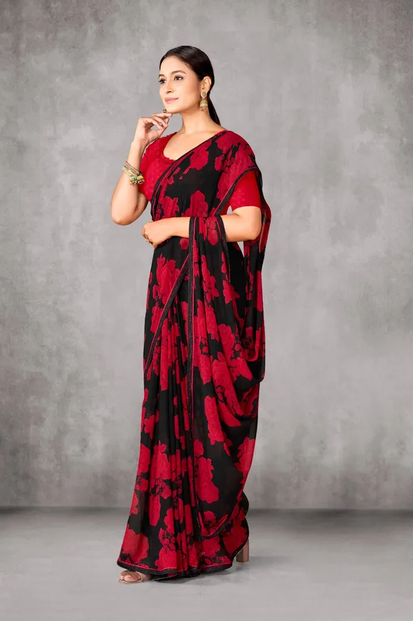 Black_And_Red_Floral_Print_Georgette_Saree_With_Red_Blouse