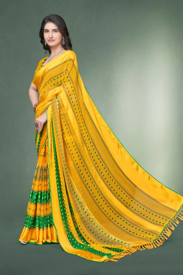 Yellow_And_Green_Bandhani_Print_Saree_With_Mirror_Work