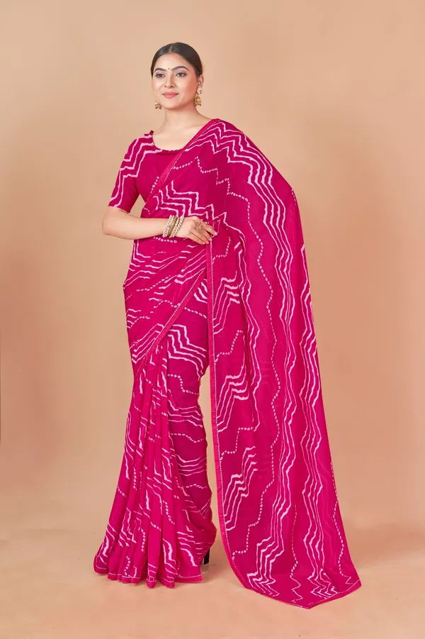 Pink_Bandhani_Georgette_Saree_With_Zigzag_Pattern