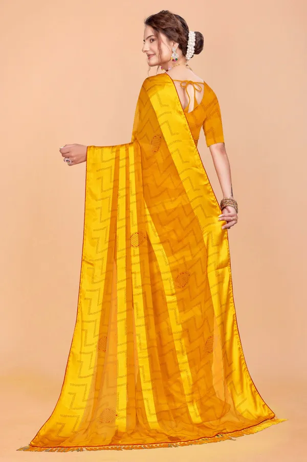 Traditional_Yellow_Silk_Saree_With_Golden_Weave_And_Zari_Border